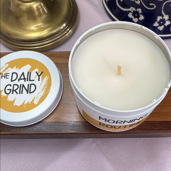 Morning Routine Candle - Picture 4 of 4